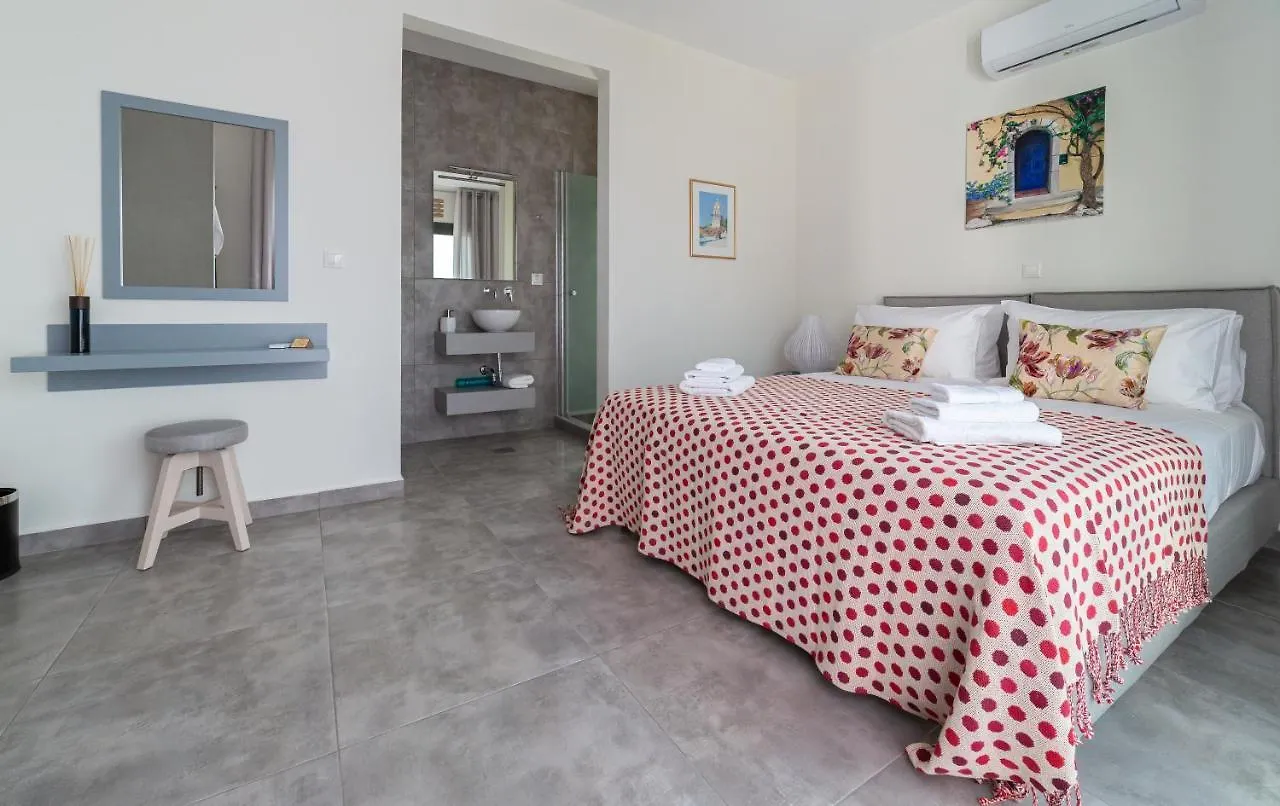 Villa Esther Livathos